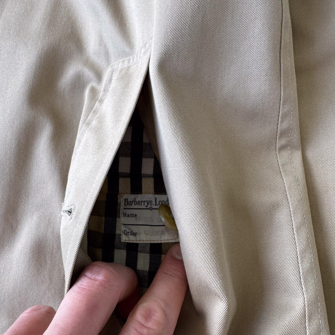 Burberry's Trench Coat Beige Men's M