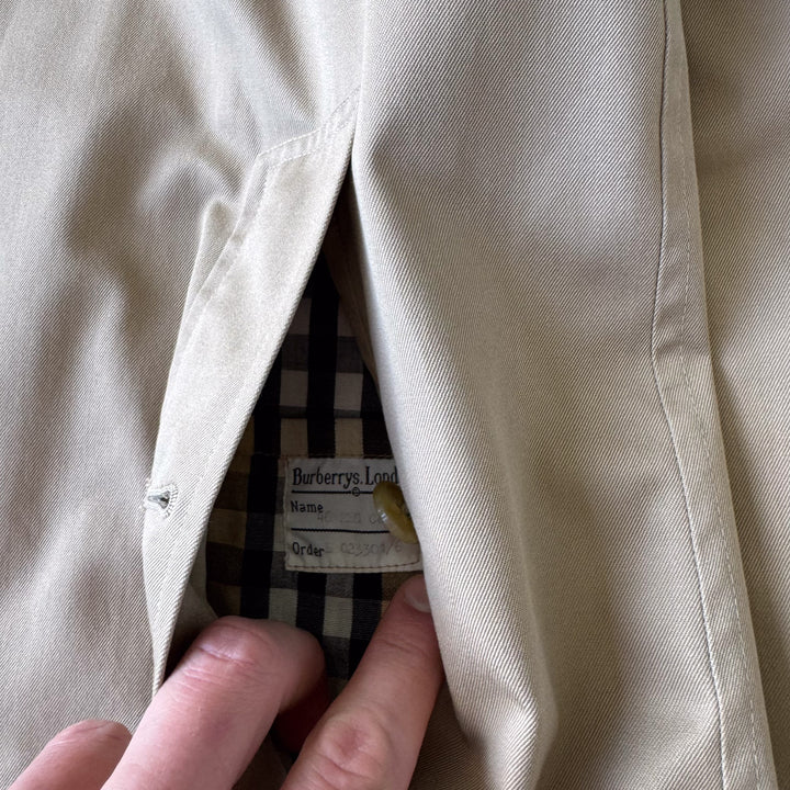 Burberry's Trench Coat Beige Men's M