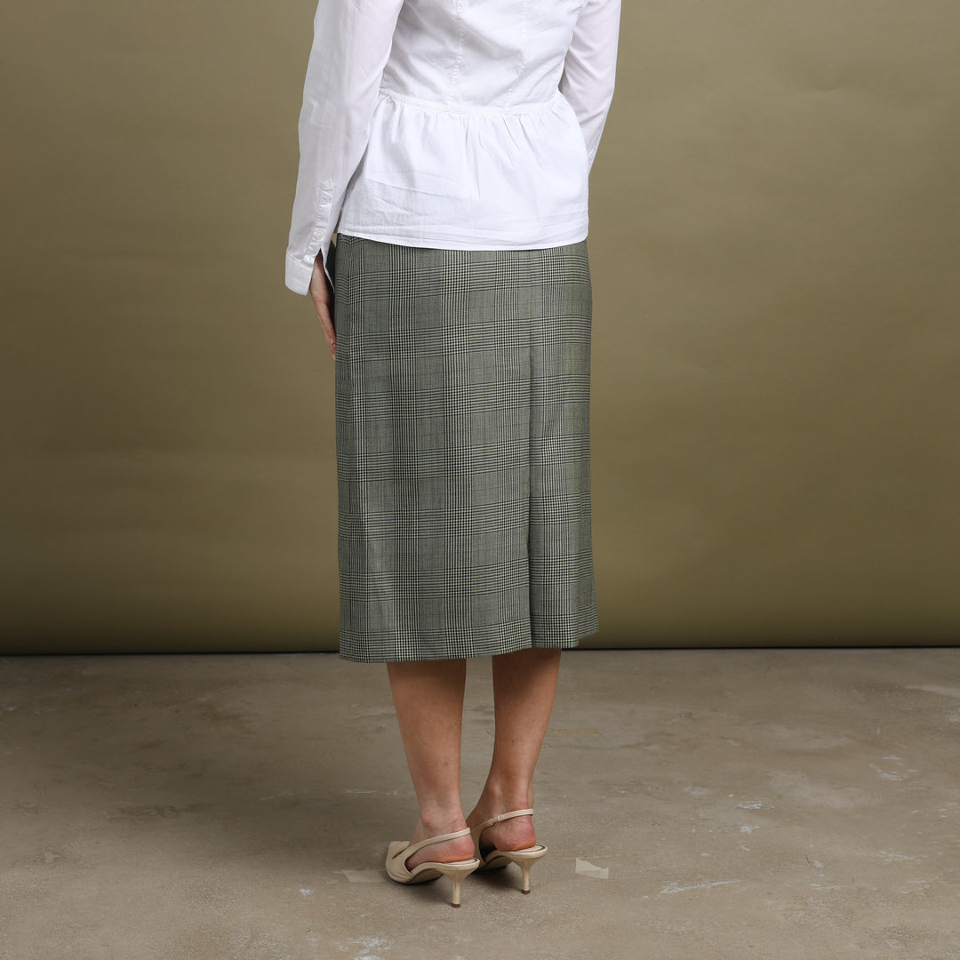 Burberry's Midi Skirt Green & Black Women's UK 8