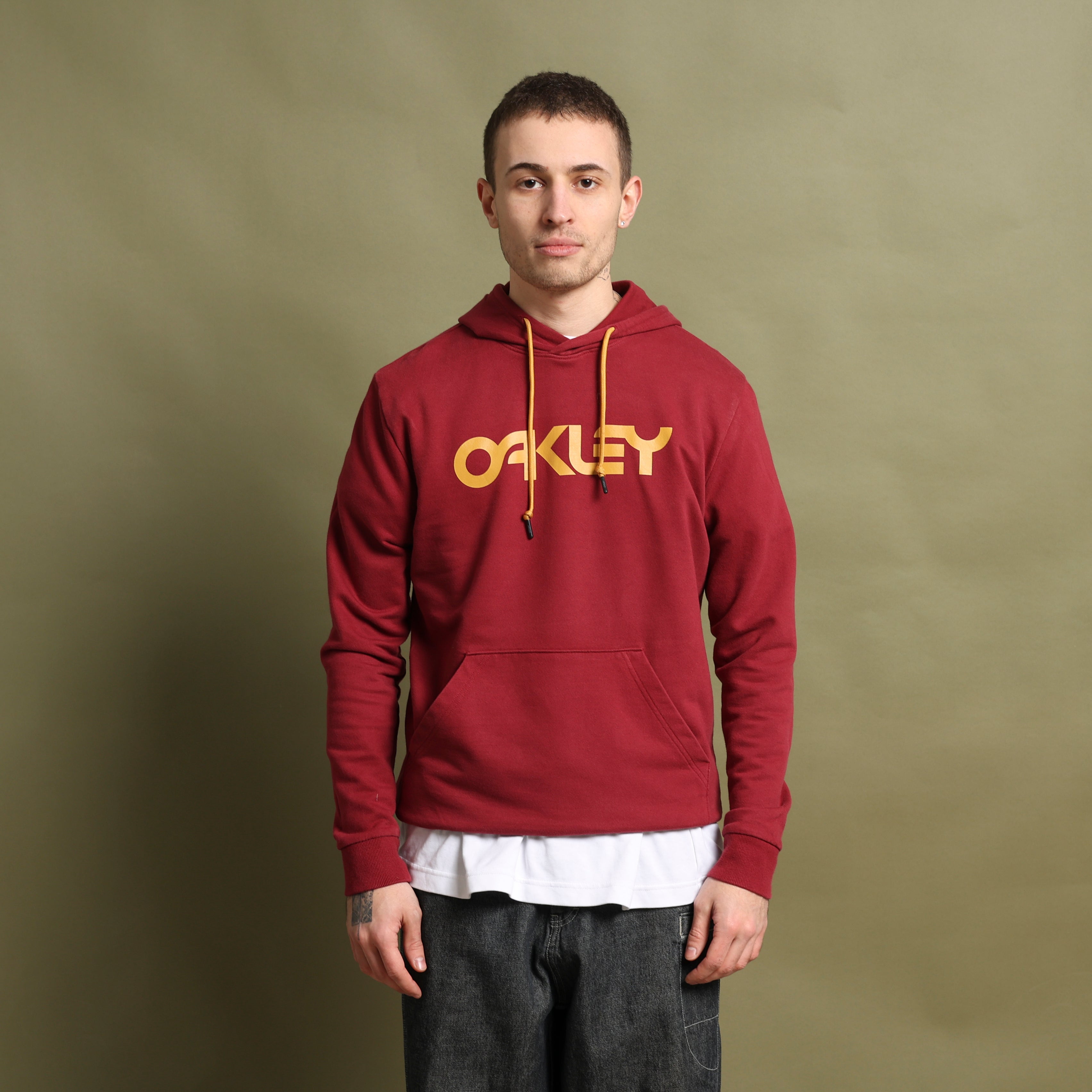 Vintage Oakley Hoodie  S Red Cotton