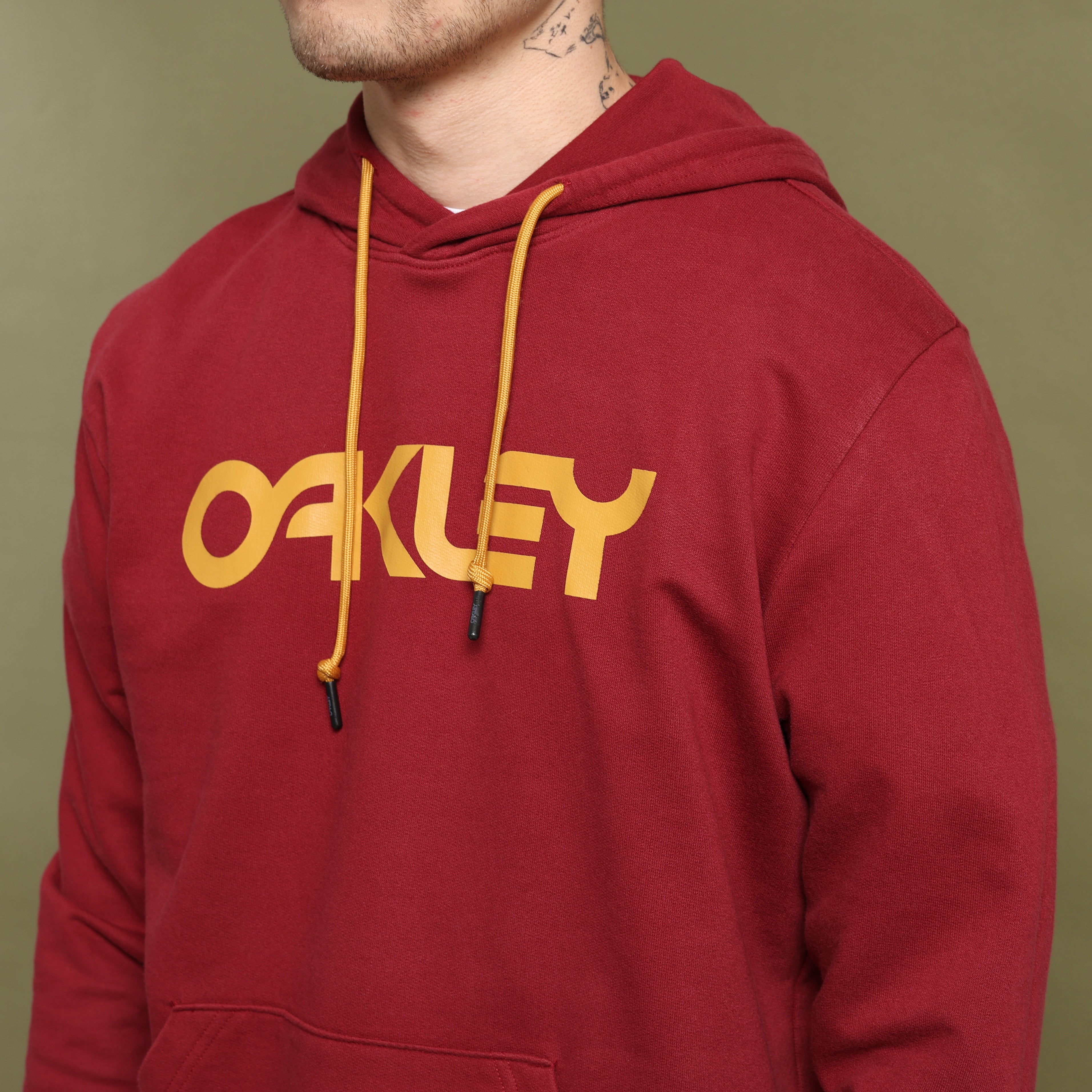Vintage Oakley Hoodie  S Red Cotton