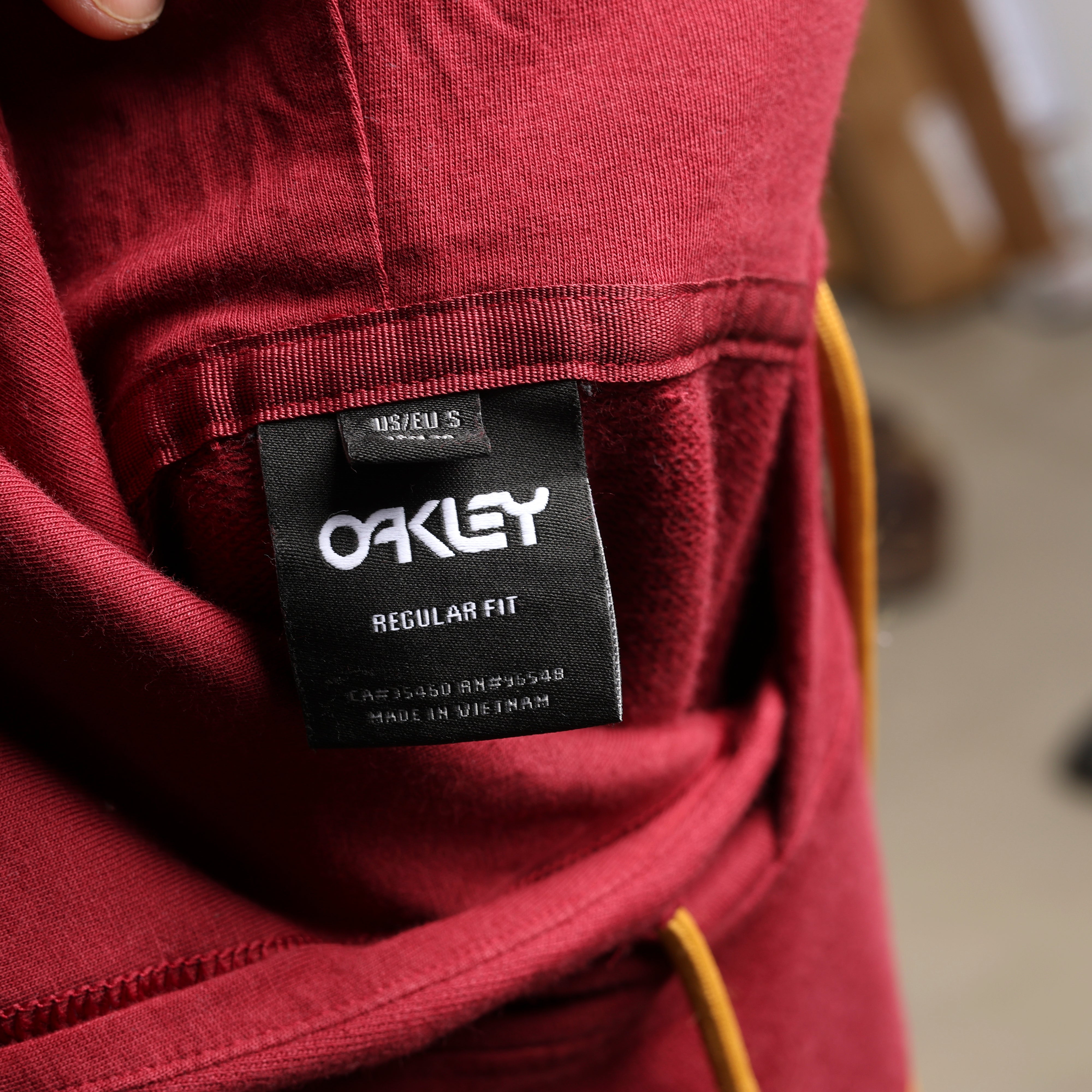 Vintage Oakley Hoodie  S Red Cotton