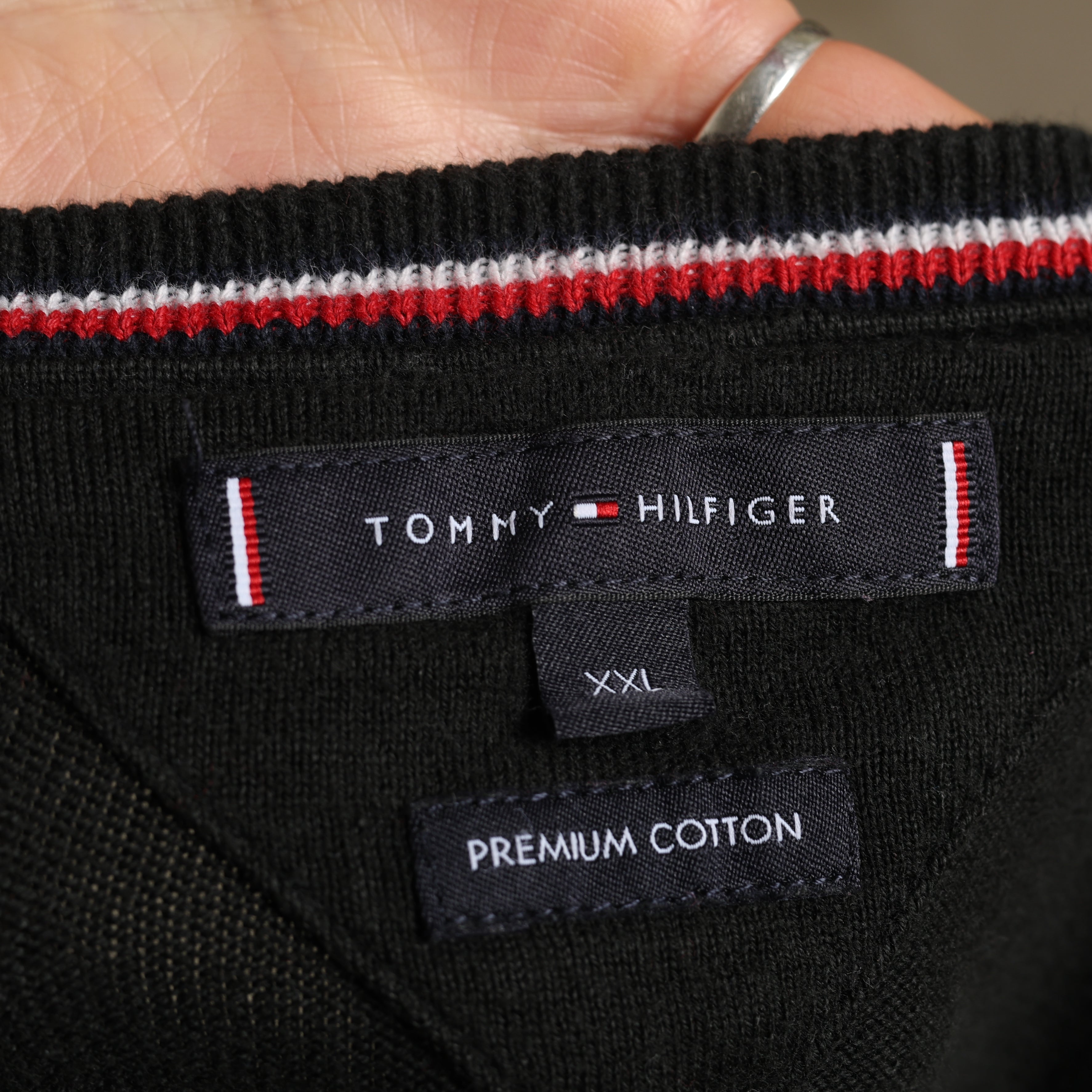 Vintage Tommy Hilfiger V-Neck Jumper  XL Black Cotton