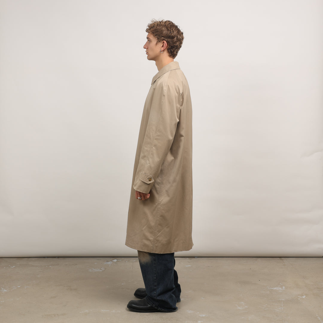 Burberry's Trench Coat - XL Beige Cotton