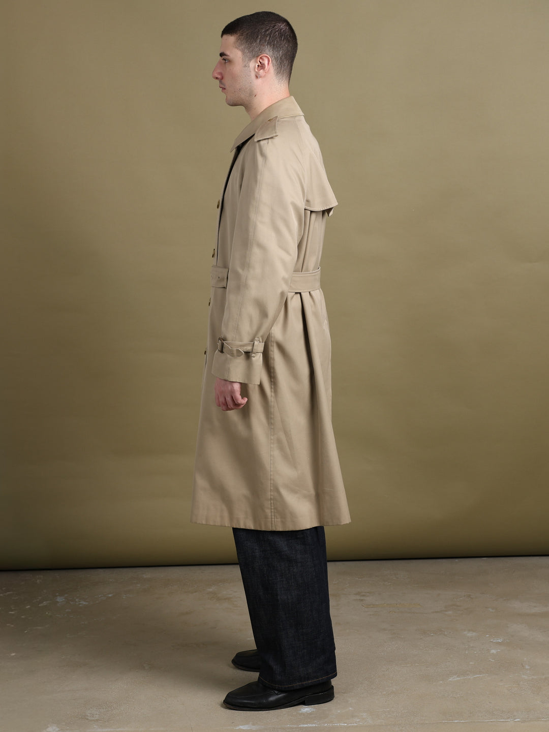 Burberry's Double Breasted Trench Coat Beige Men's XL - styled