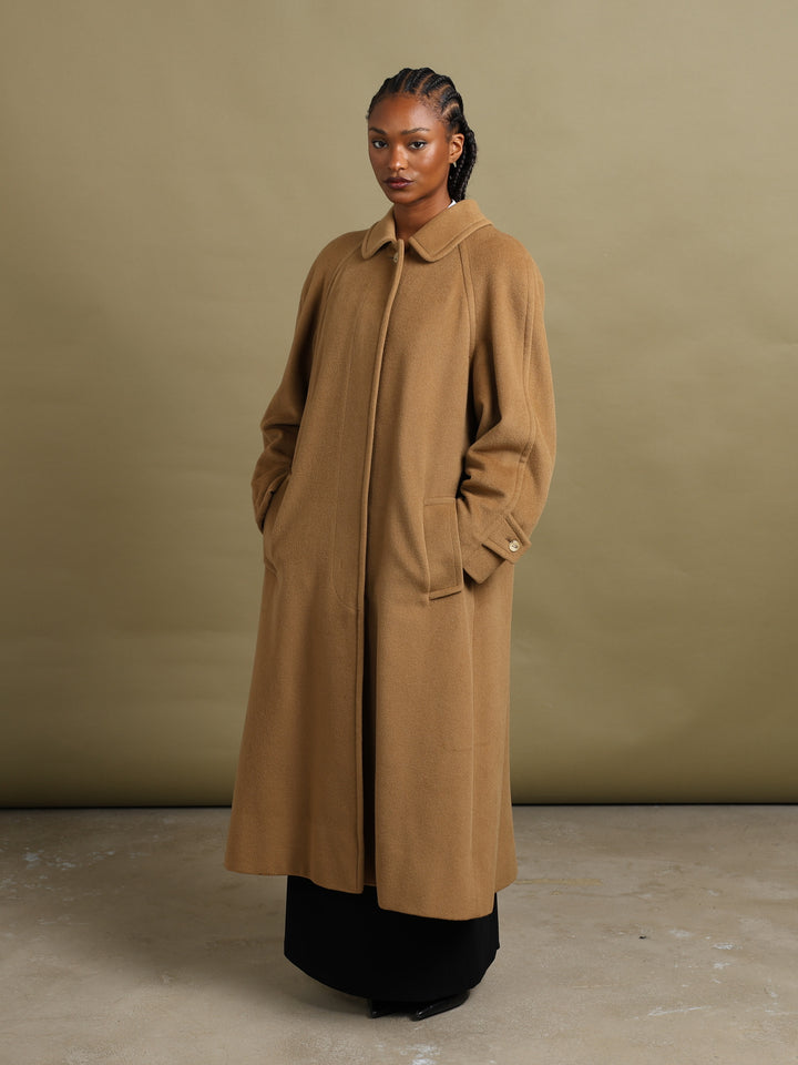 Aquascutum Overcoat Camel Women's XL - front