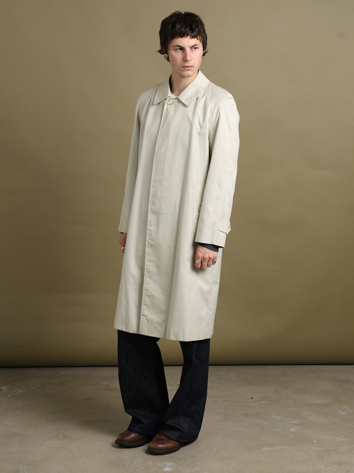 Burberrys Trench Coat Cream Men's M - styled