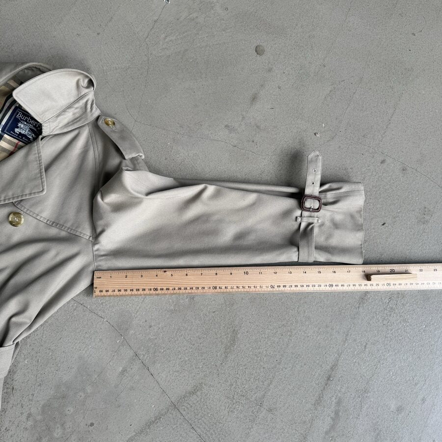 Inseam arm - under the sleeve